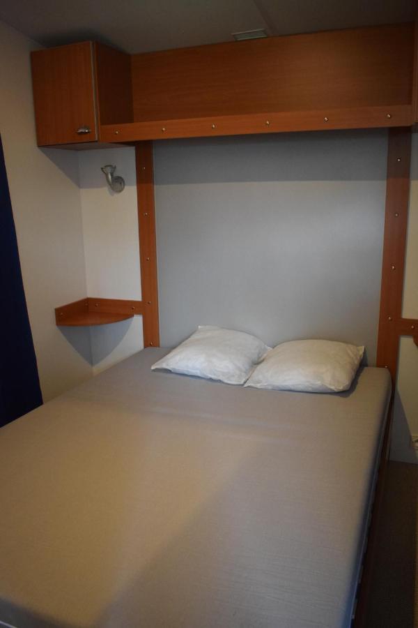 Camping Du Creulet Crouay Exteriör bild